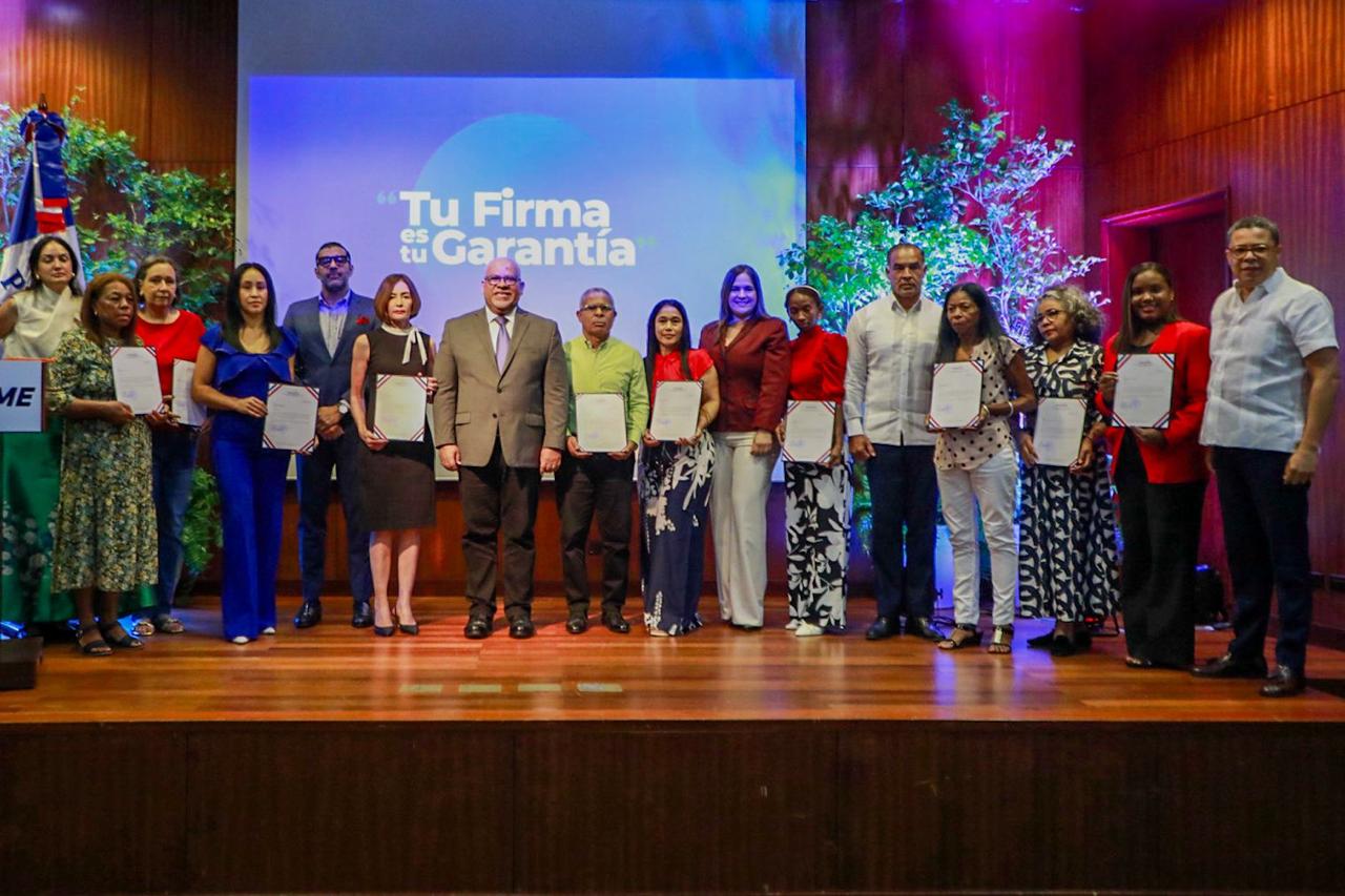 Promipyme entrega RD$125 millones en créditos a 525 emprendedores del Distrito Nacional